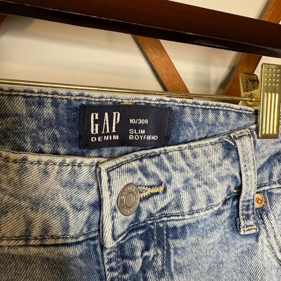 Gap Slim Boyfriend Jean in Light Boyd 10/30R Womens Denim Raw Hem Mid Rise Ankle - Picture 4 of 9